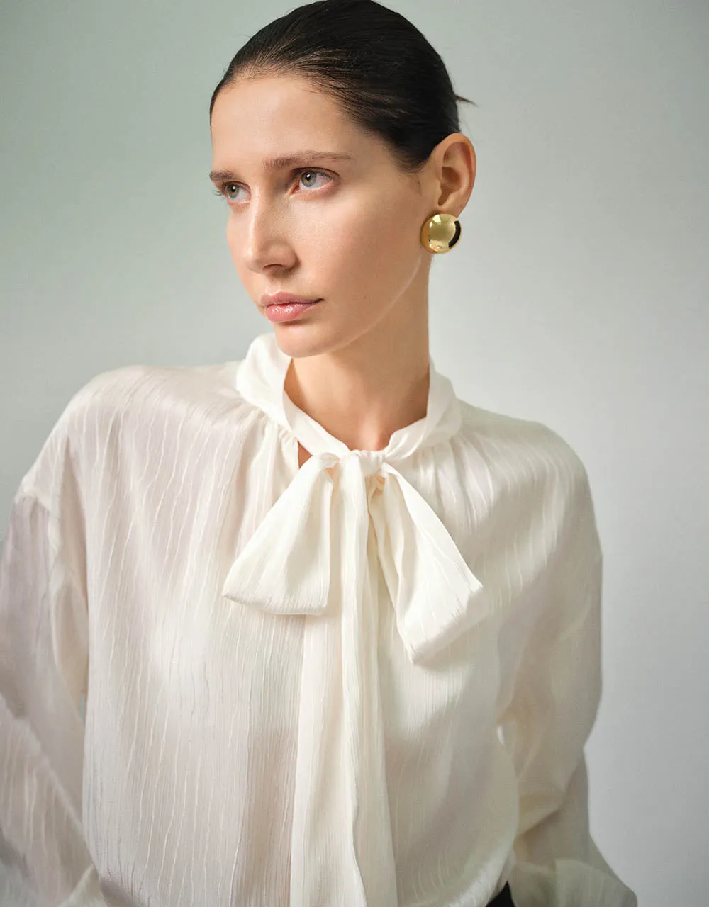 Bow Neck Overhead Shirt With Tie sold by Urban Revivo product image thumbnail 5