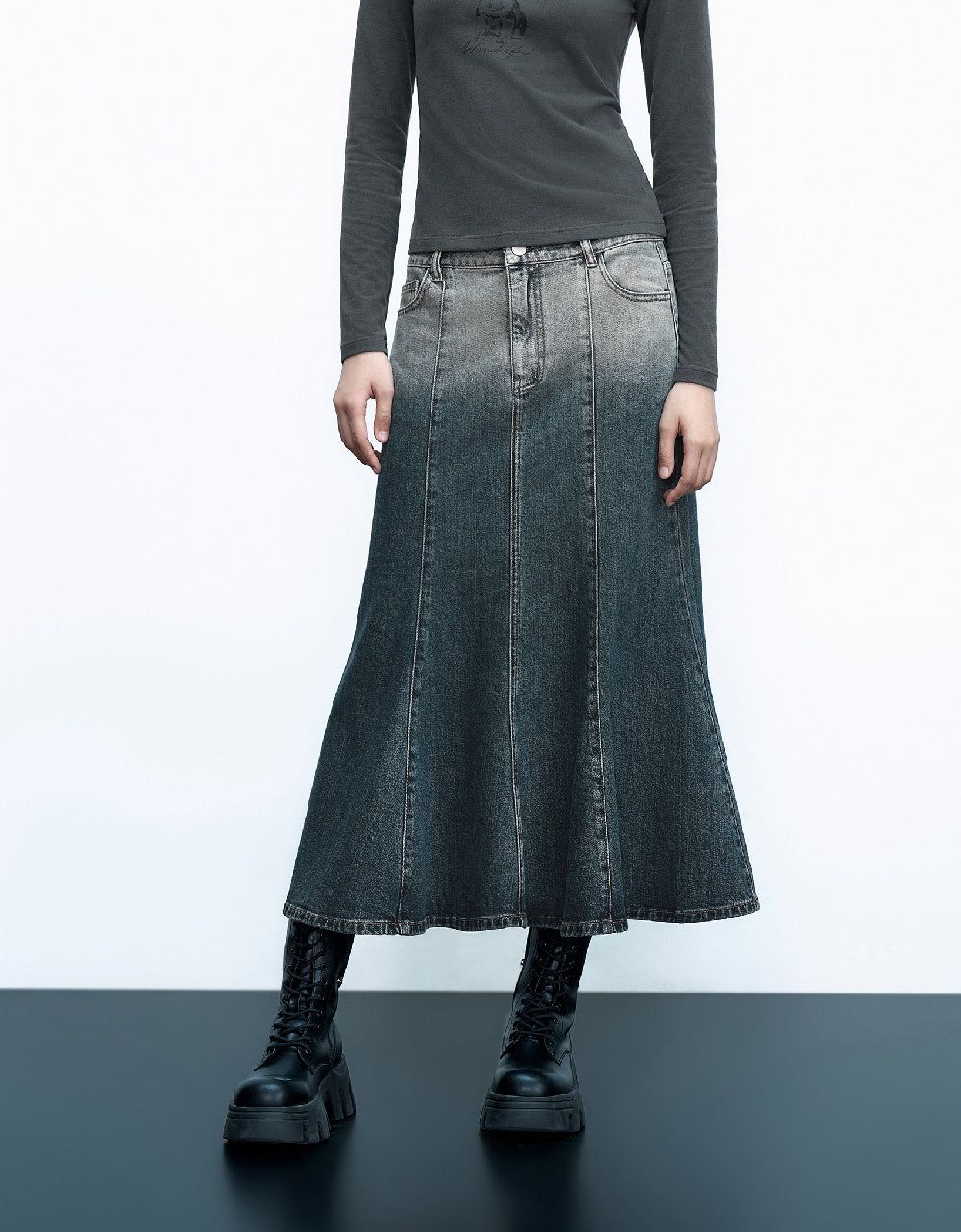 Midi Fishtail Denim Skirt sold by Urban Revivo product image thumbnail 2