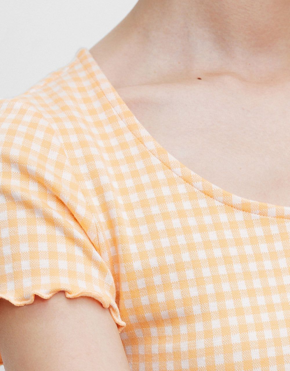Checkered Crop T-Shirt sold by Urban Revivo product image thumbnail 3