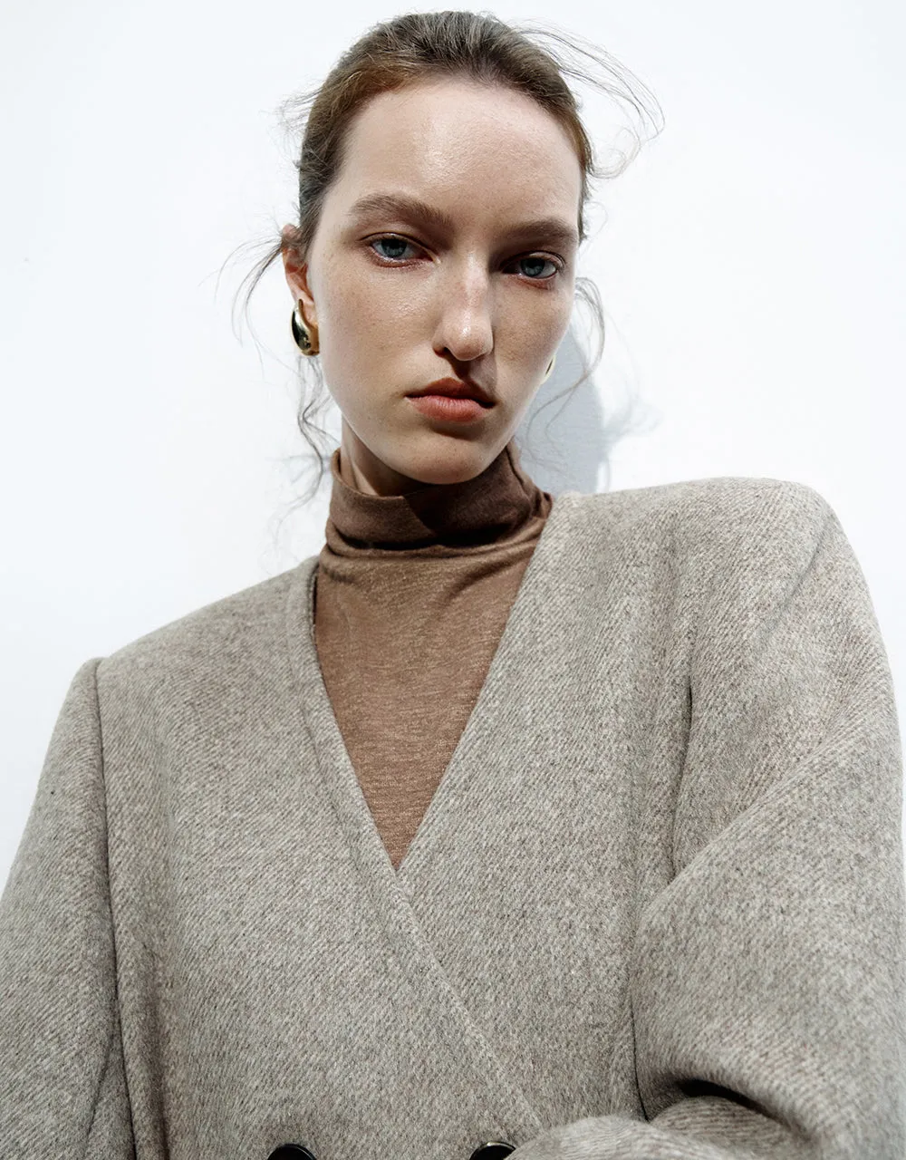 Double Breasted Blazer Coat sold by Urban Revivo product image thumbnail 5