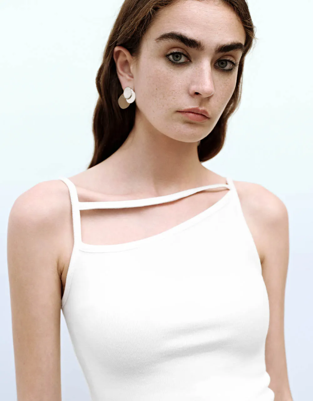 One Shoulder Cropped Cami Top sold by Urban Revivo product image thumbnail 4
