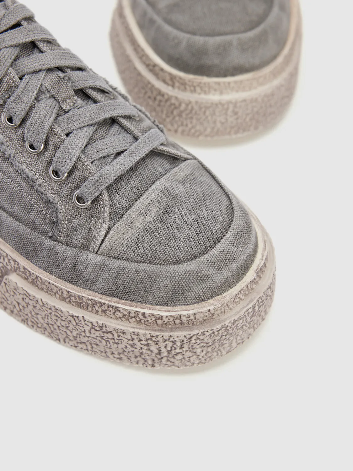 Round Toe Sneakers sold by Urban Revivo product image thumbnail 5