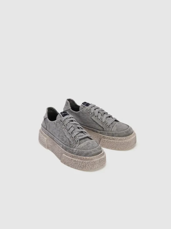 Round Toe Sneakers sold by Urban Revivo