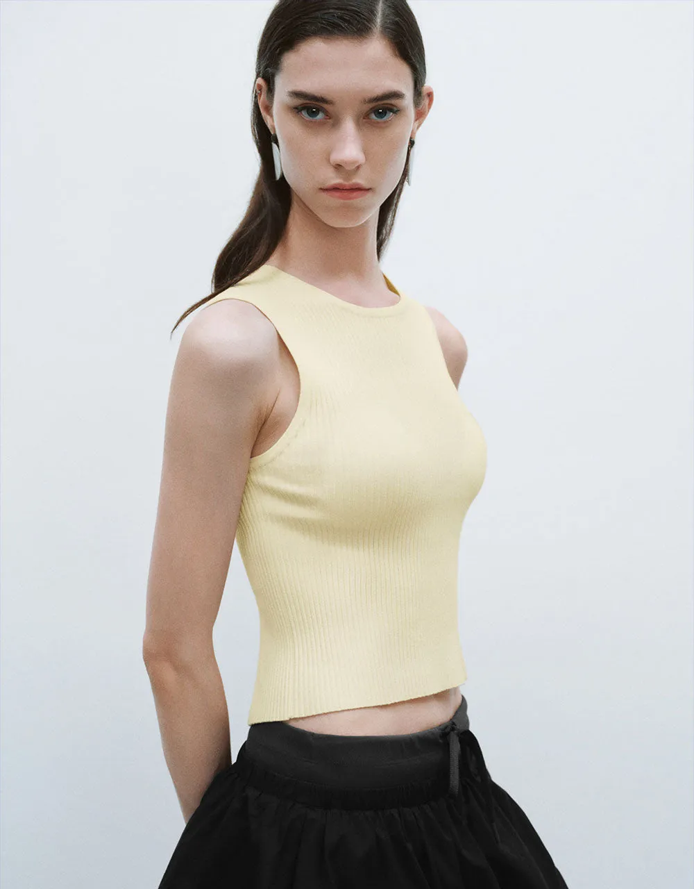 Skinny Crew Neck Knitted Tank Top sold by Urban Revivo product image thumbnail 2