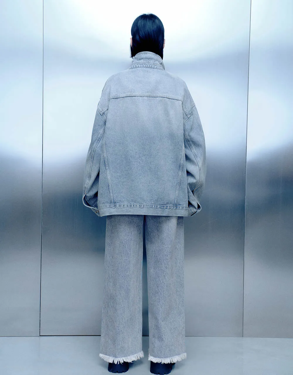 Rhinestone Décor Button Up Denim Jacket sold by Urban Revivo product image thumbnail 5