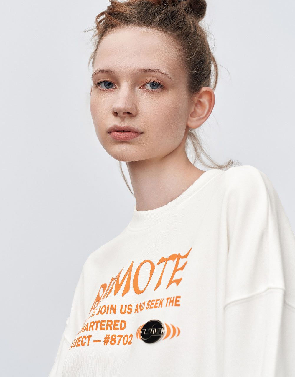 Letter Printed Crew Neck Loose Sweatshirt sold by Urban Revivo product image thumbnail 5