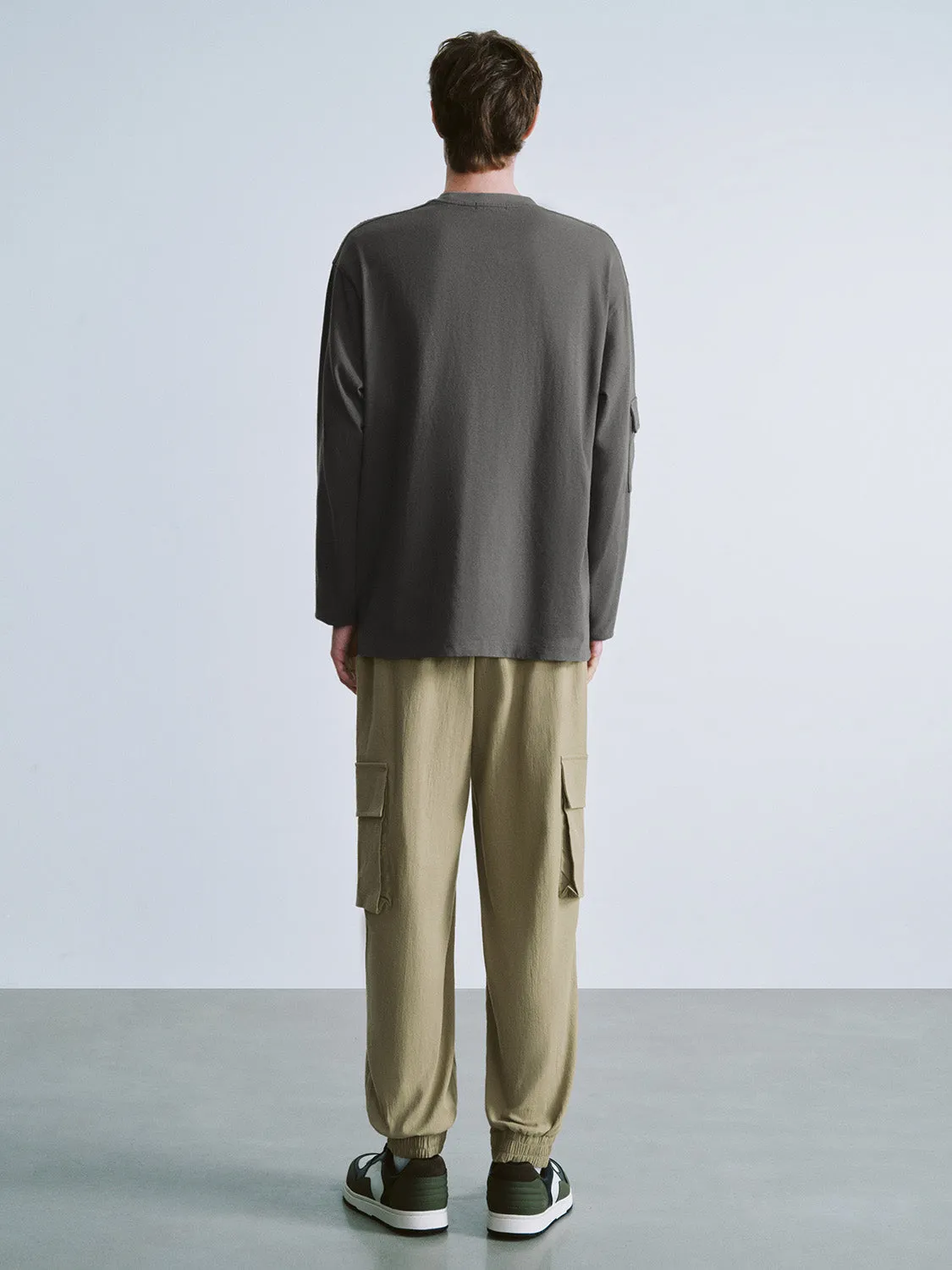 Crew Neck Loose T-Shirt sold by Urban Revivo product image thumbnail 4