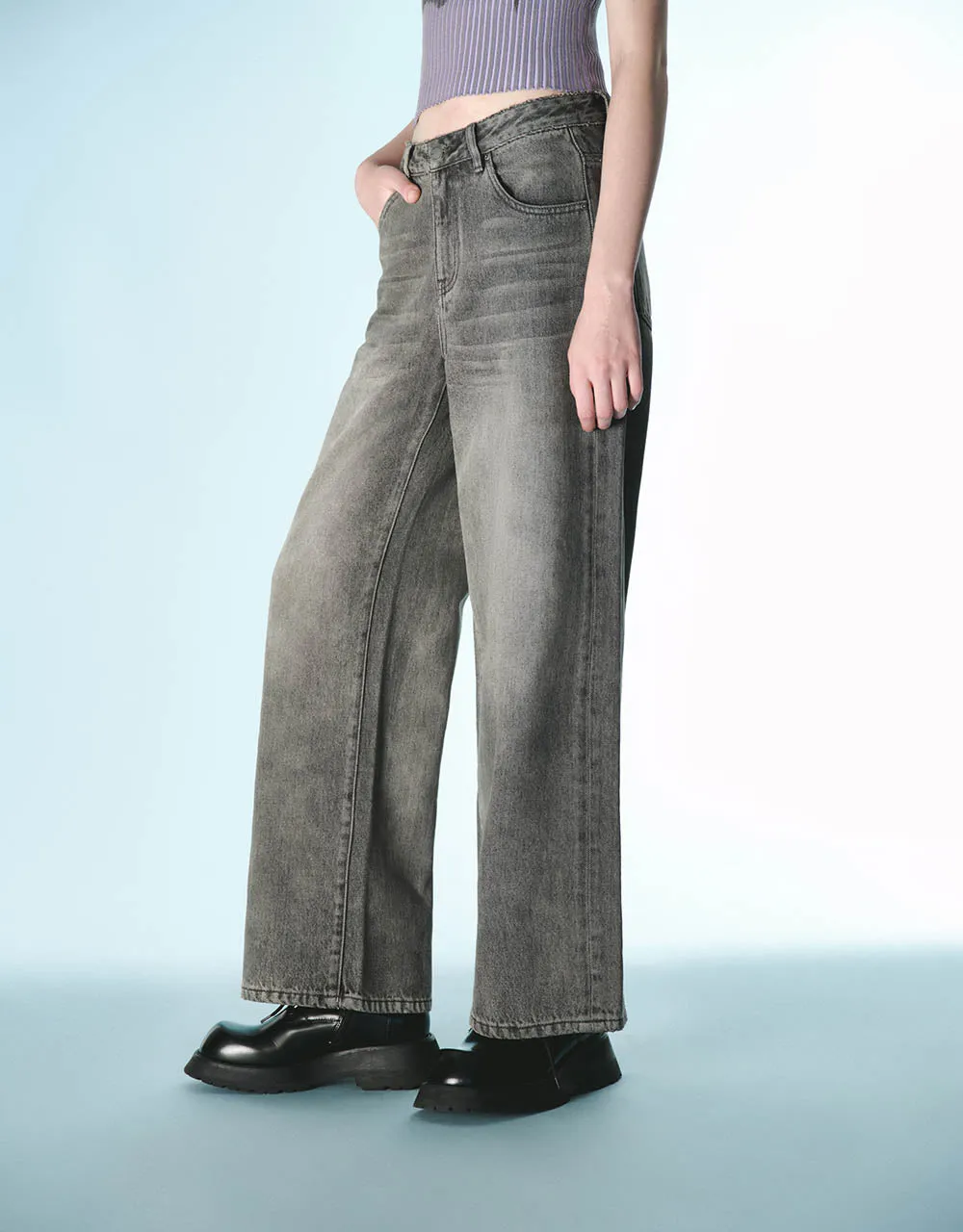 Wide-Leg Jeans sold by Urban Revivo product image thumbnail 4