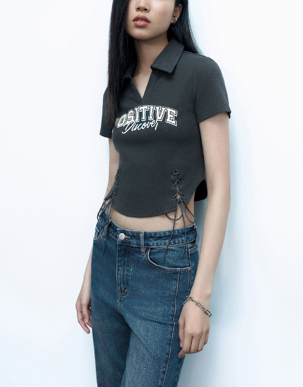 Lace Up Side Straight T-Shirt sold by Urban Revivo product image thumbnail 3