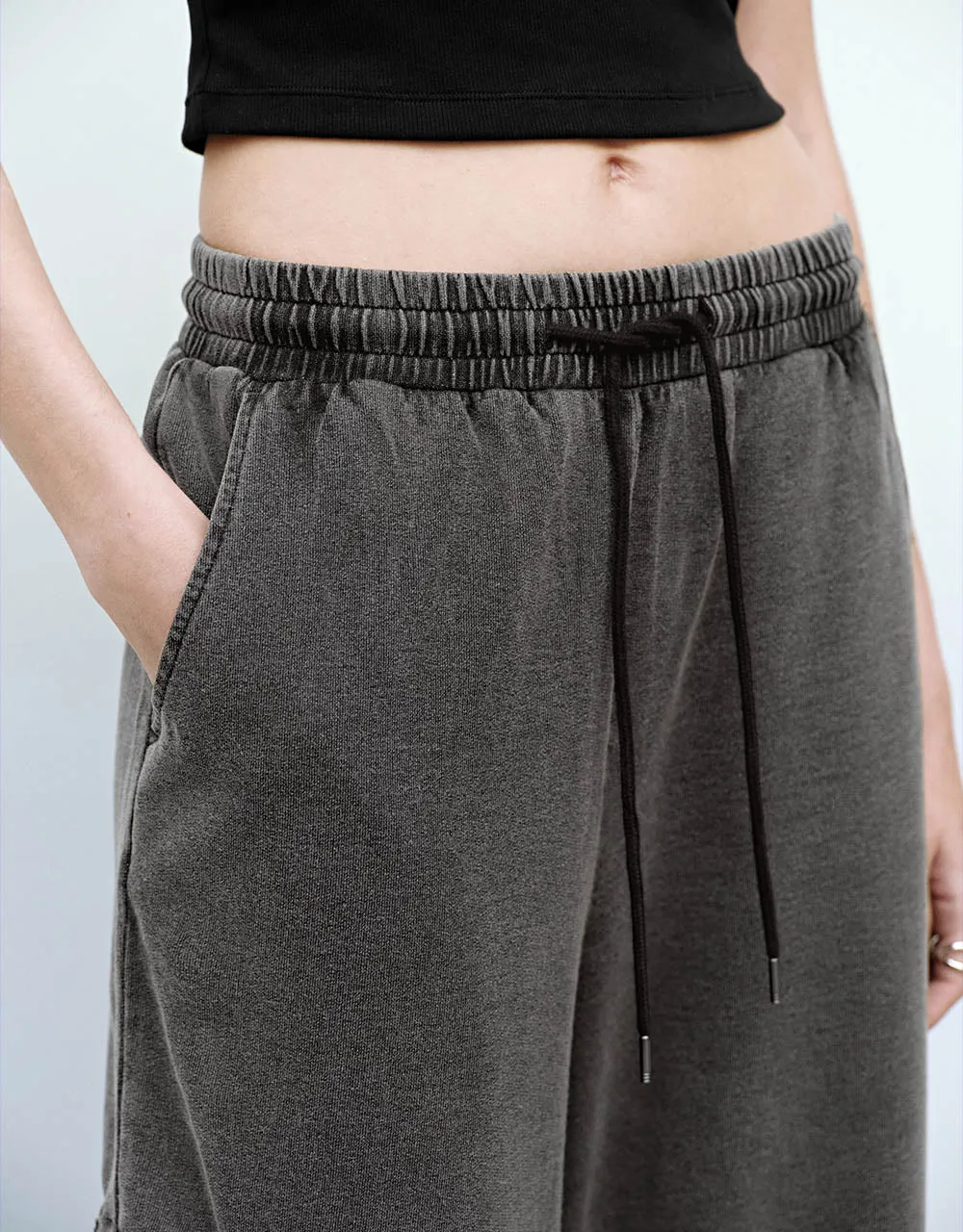 Elastic Waist Wide-Leg Jeans sold by Urban Revivo product image thumbnail 5