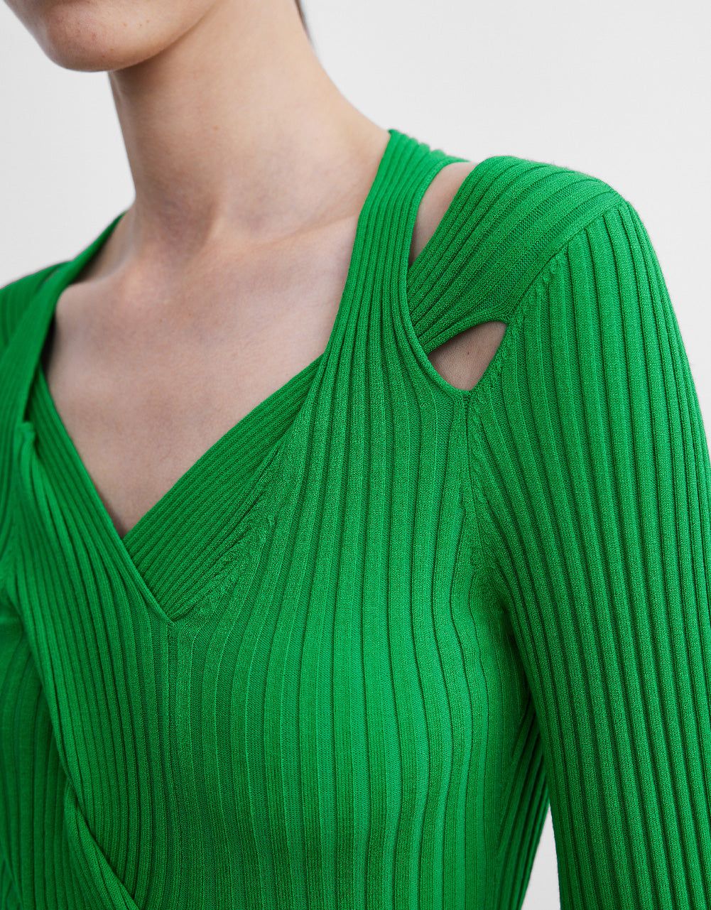 Cut Out Sweater sold by Urban Revivo product image thumbnail 5
