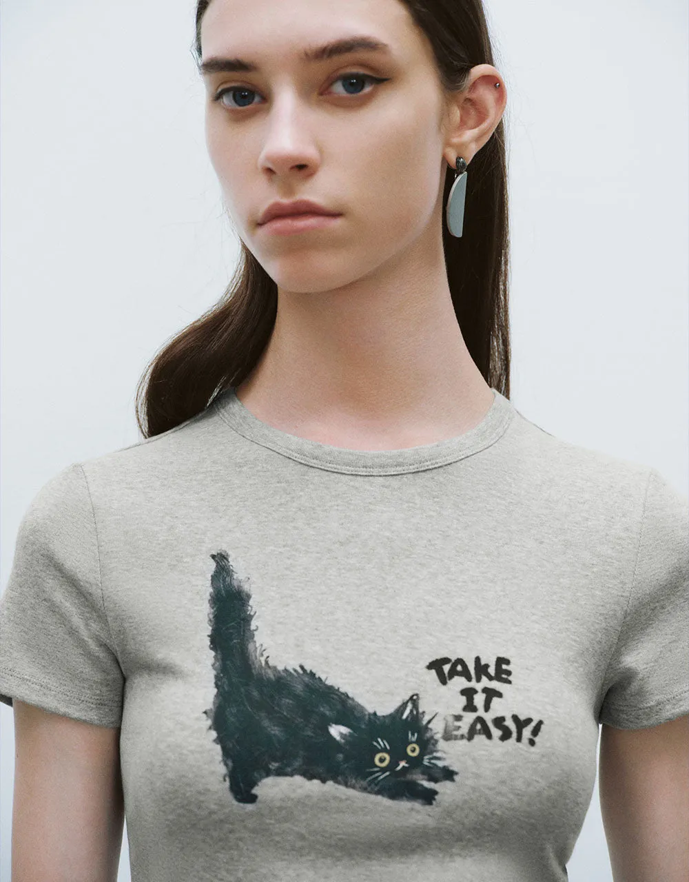Cat Printed Crew Neck Skinny T-Shirt sold by Urban Revivo product image thumbnail 4