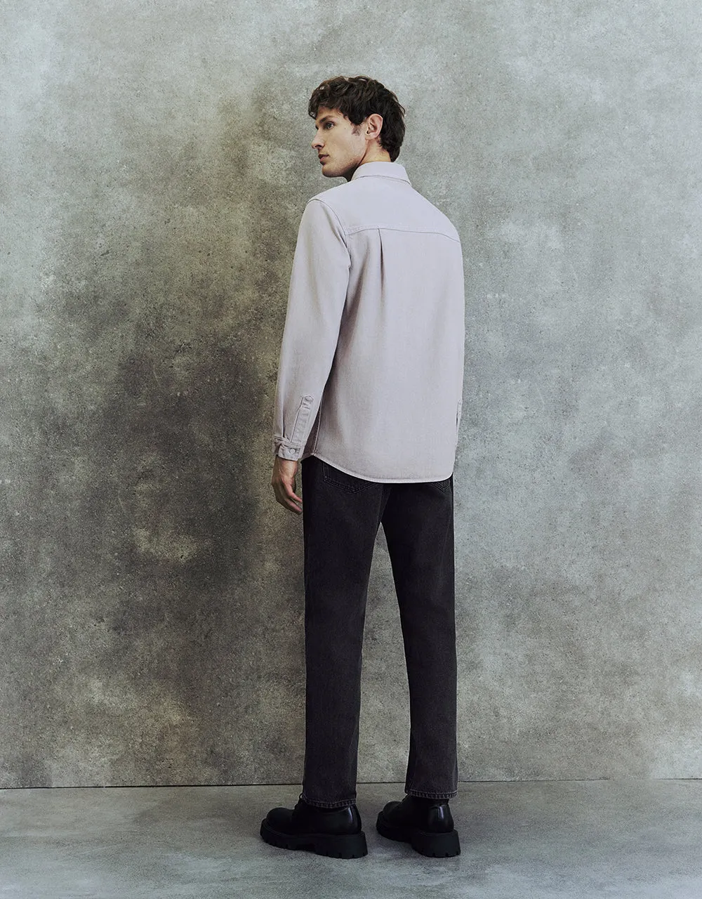 Button Up Loose Denim Shirt sold by Urban Revivo product image thumbnail 5