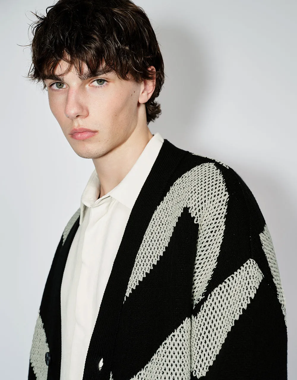 V-Neck Knitted Cardigan sold by Urban Revivo product image thumbnail 5