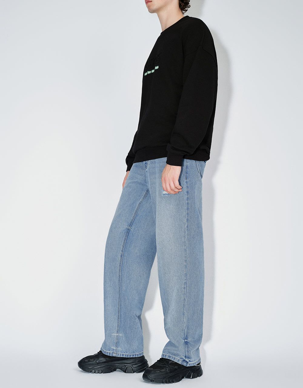 Wide-Leg Jeans sold by Urban Revivo product image thumbnail 4
