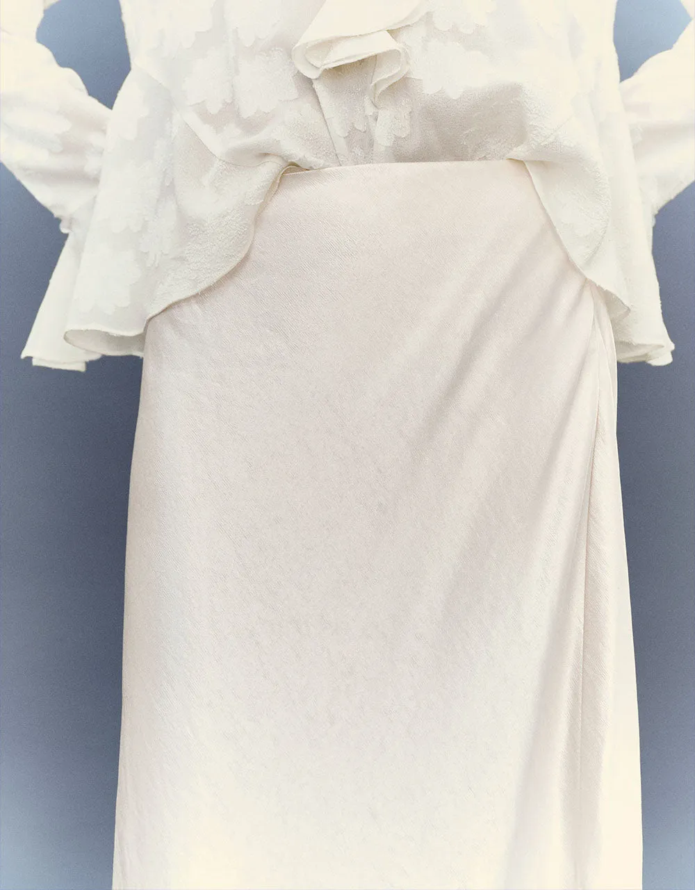 Silk Effect Midi A-Line Skirt sold by Urban Revivo product image thumbnail 5