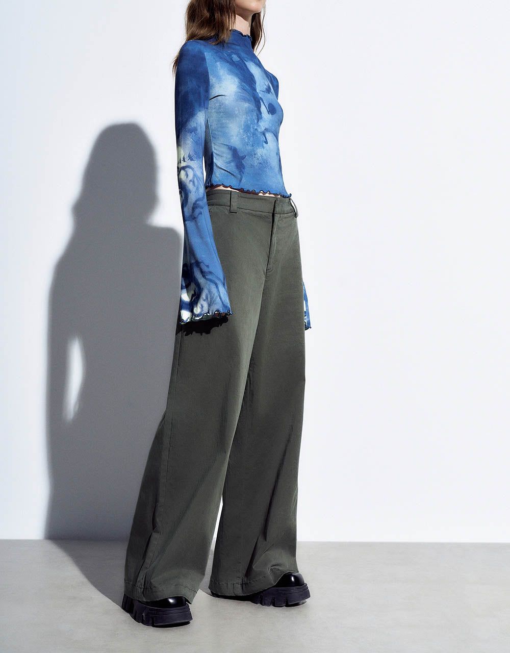 Wide-Leg Pants With Pockets sold by Urban Revivo product image thumbnail 4