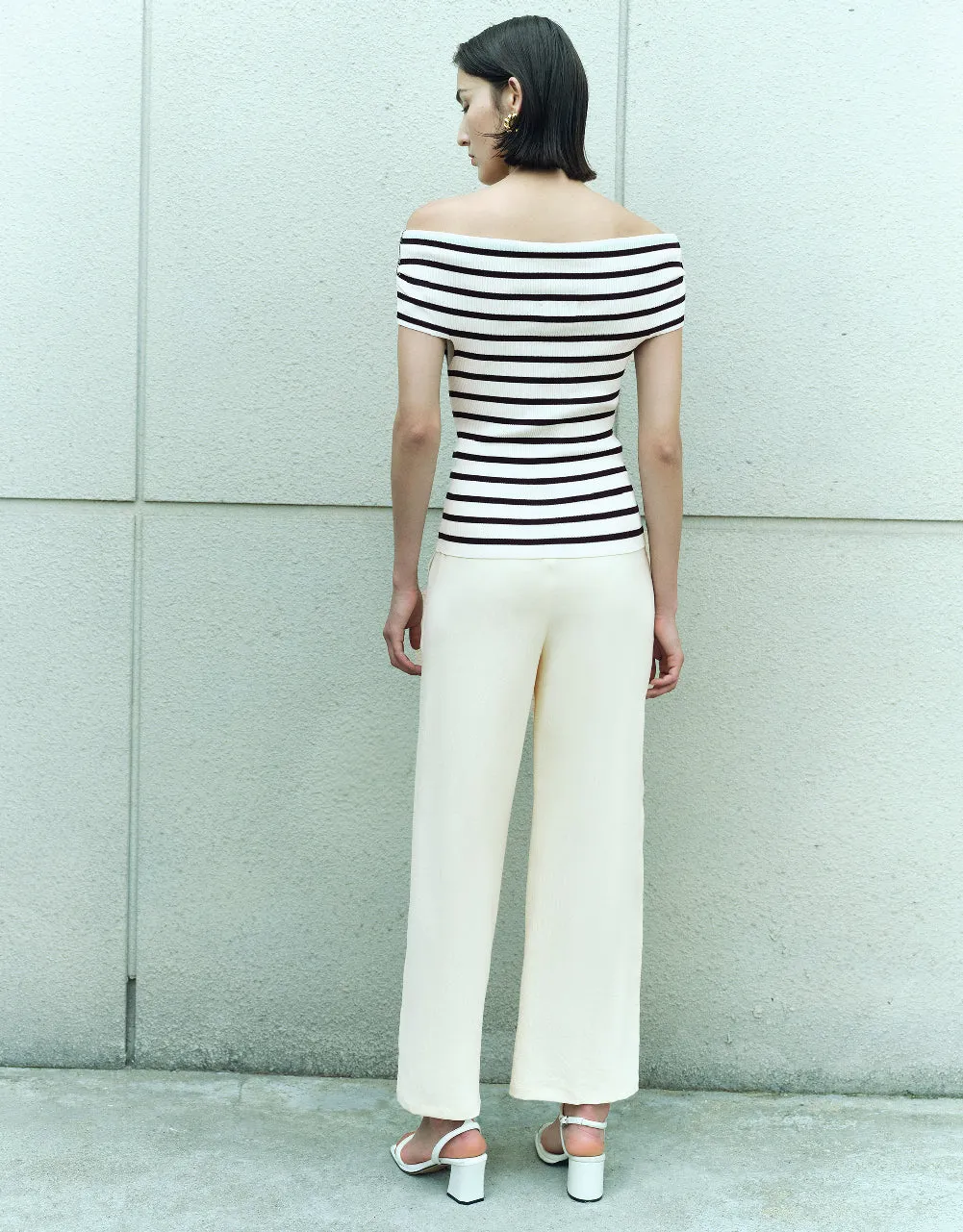 Striped Sleeveless Off-Shoulder Knitted Top sold by Urban Revivo product image thumbnail 4