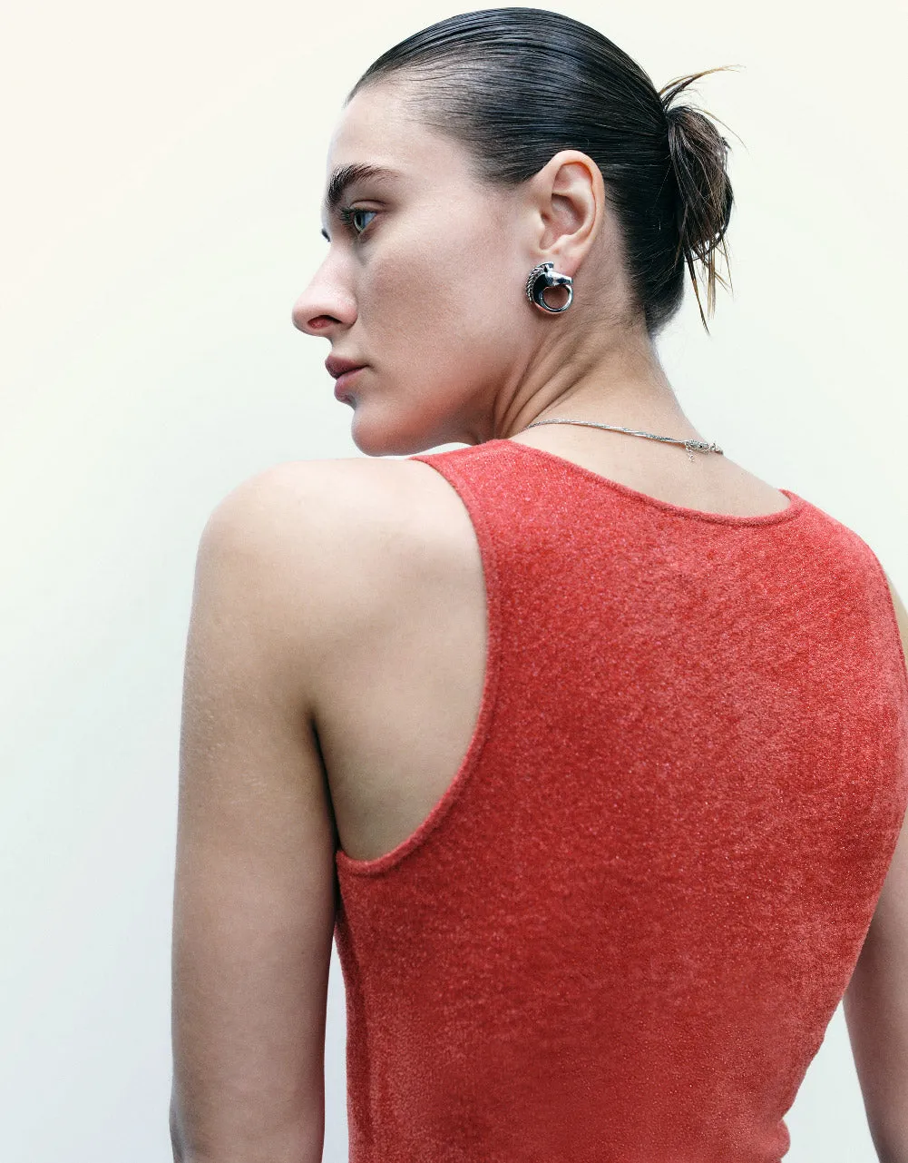 Square-cut Collar Knitted Tank Top sold by Urban Revivo product image thumbnail 5