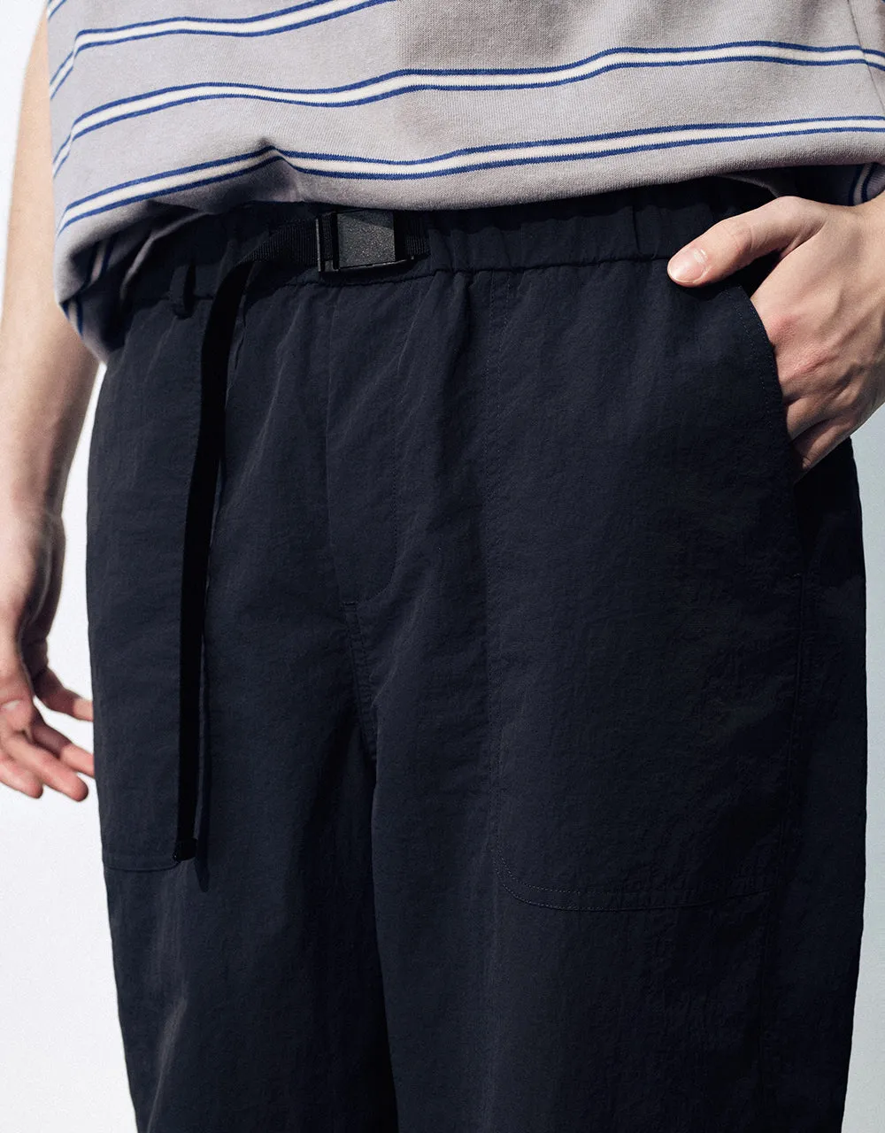 Elastic Waist Straight Pants sold by Urban Revivo product image thumbnail 5