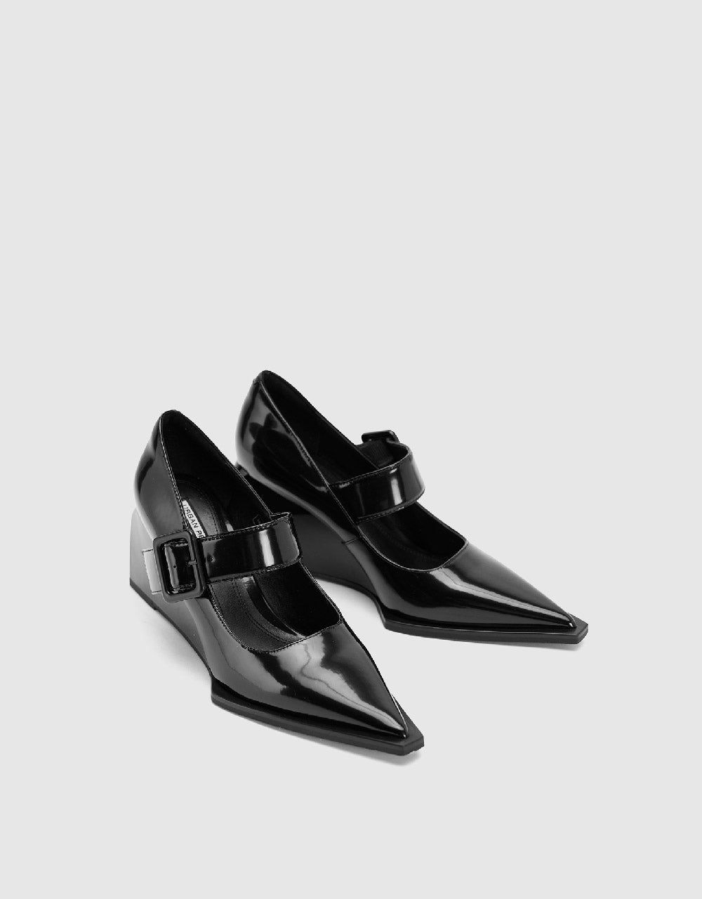 Pointed Toe Platform Pumps sold by Urban Revivo