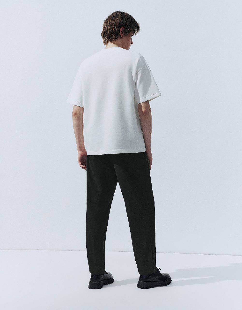 Elastic Waist Straight Pants sold by Urban Revivo product image thumbnail 5