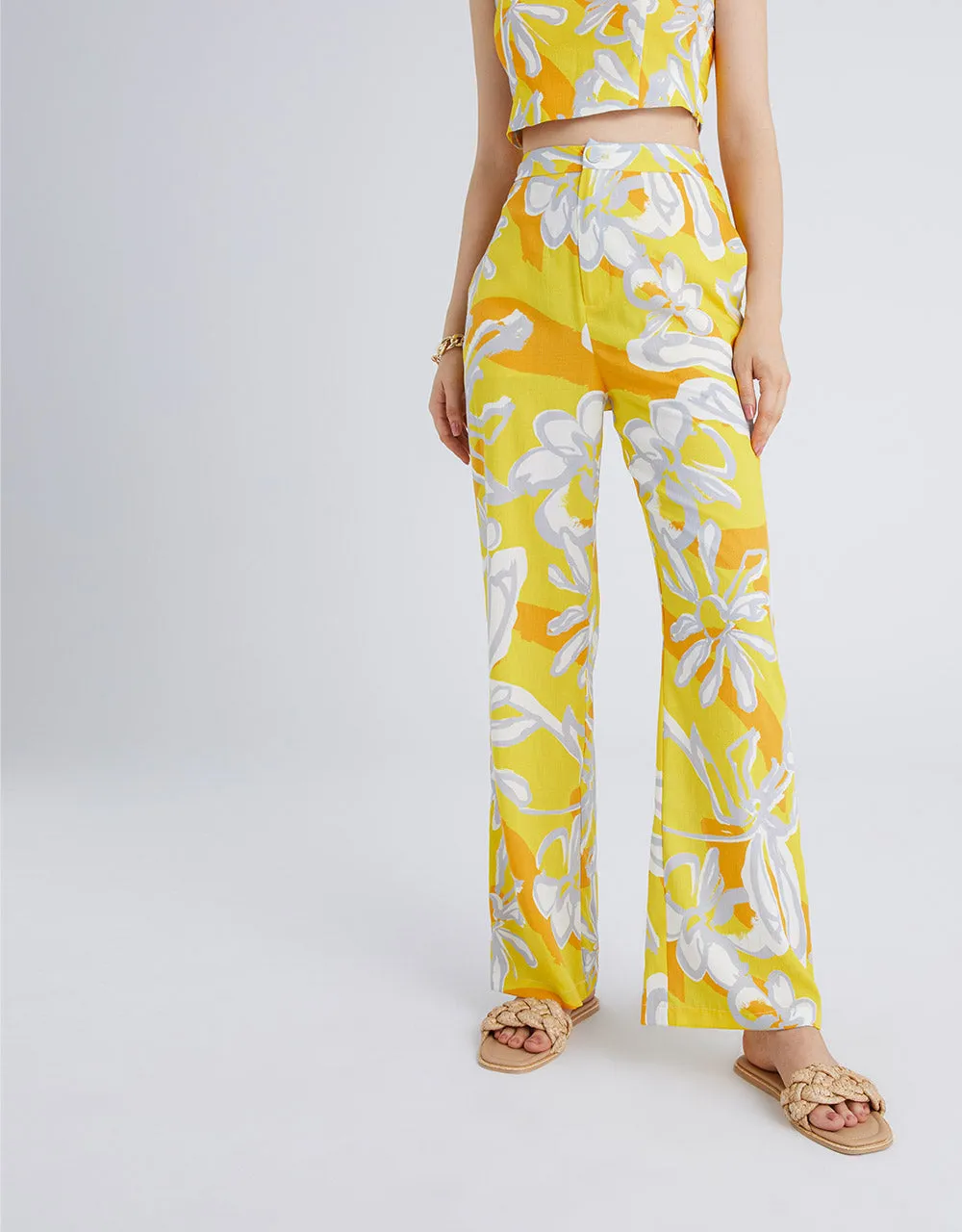 Floral Jacquard Wide Leg Pants sold by Urban Revivo product image thumbnail 3