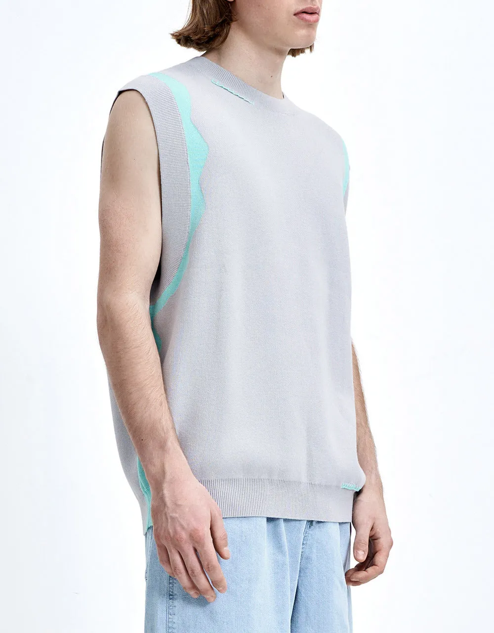 Printed Knit Vest sold by Urban Revivo product image thumbnail 5