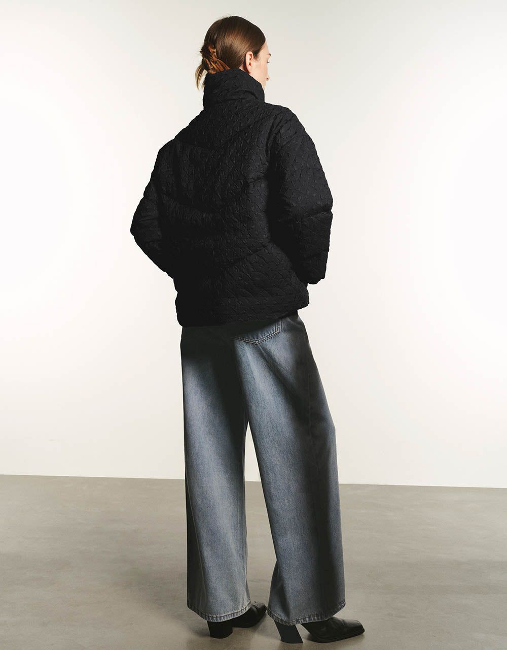 Embossed Stand Collar Puffer Jacket sold by Urban Revivo product image thumbnail 4