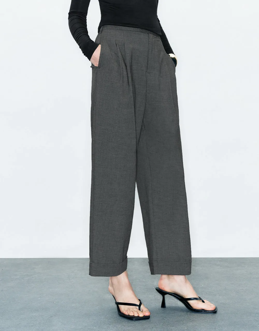 Carrot Fit Pants sold by Urban Revivo product image thumbnail 2