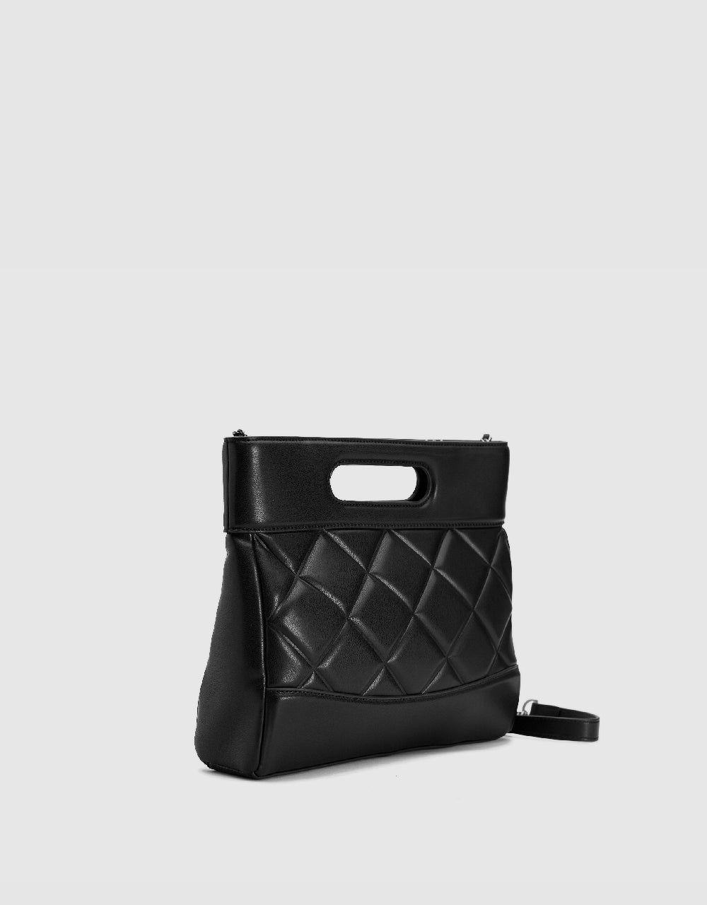 Quilted Vegan Leather Shoulder Bag sold by Urban Revivo product image thumbnail 2