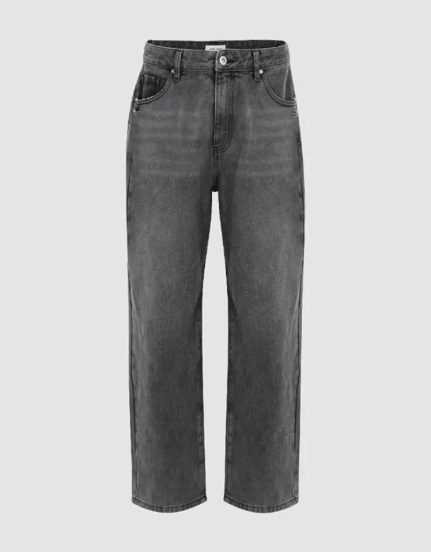 Straight Jeans sold by Urban Revivo