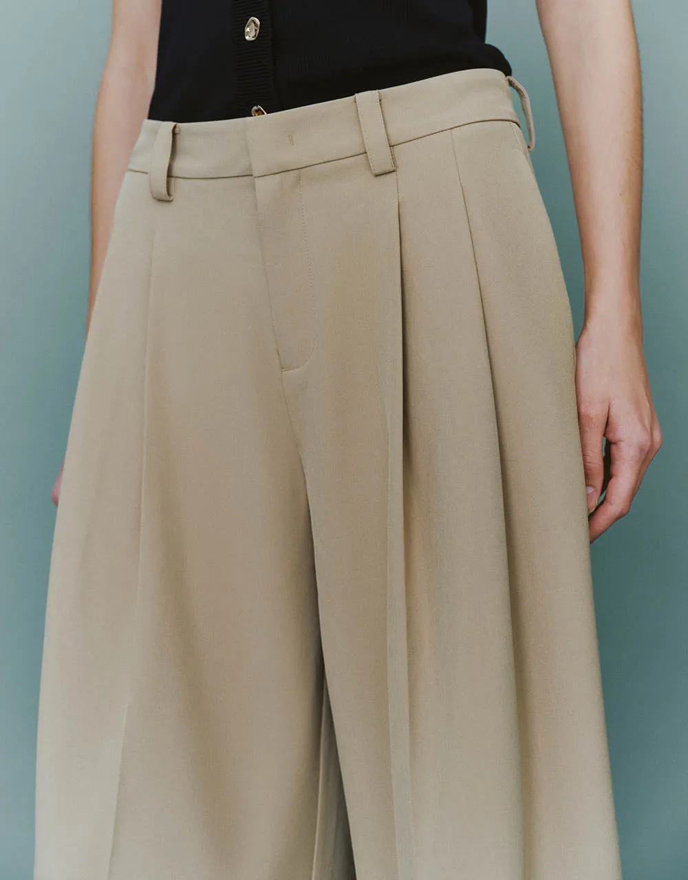 Tailored Long Wide-Leg Pants sold by Urban Revivo product image thumbnail 5