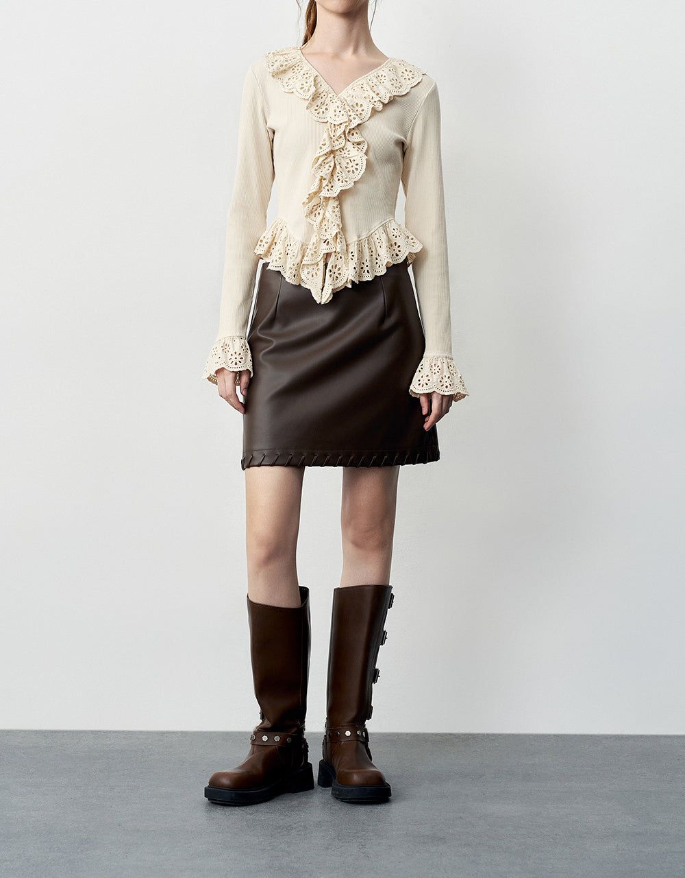 Vegan Leather Mini A-Line Skirt sold by Urban Revivo product image thumbnail 2