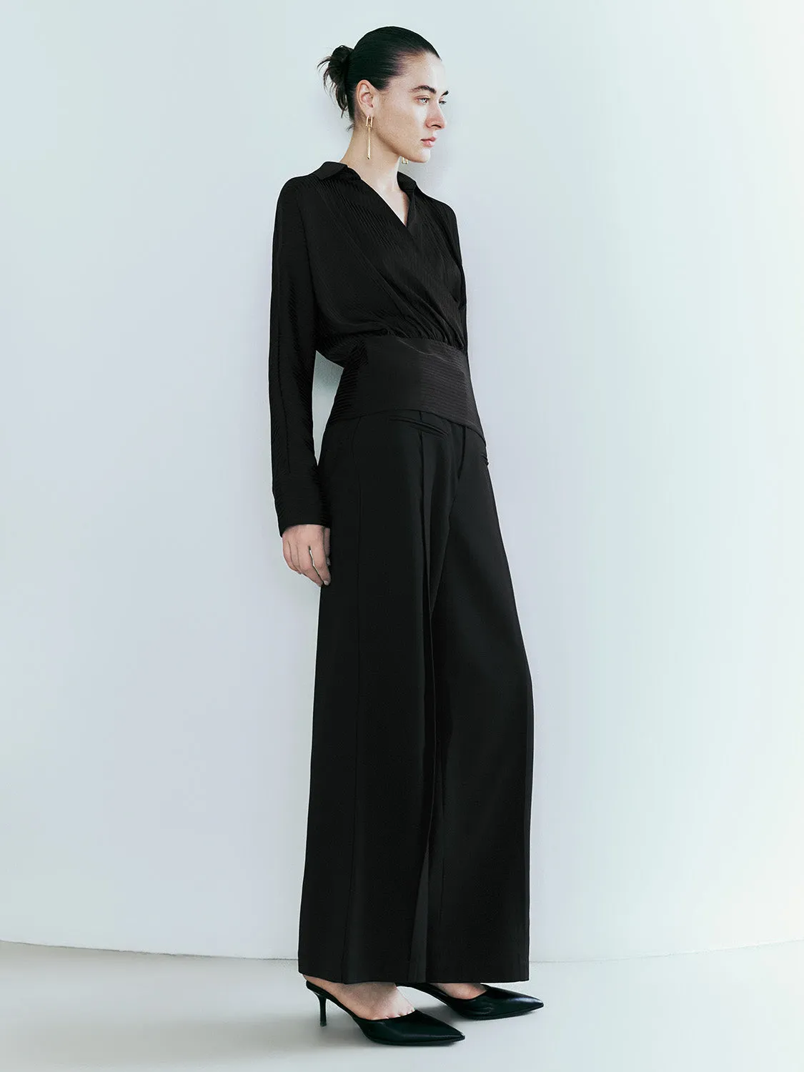 Collared Neck Surplice Front Blouse sold by Urban Revivo product image thumbnail 5