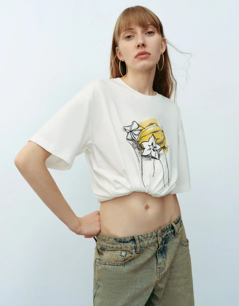 Carambola Printed Crew Neck T-Shirt sold by Urban Revivo product image thumbnail 3