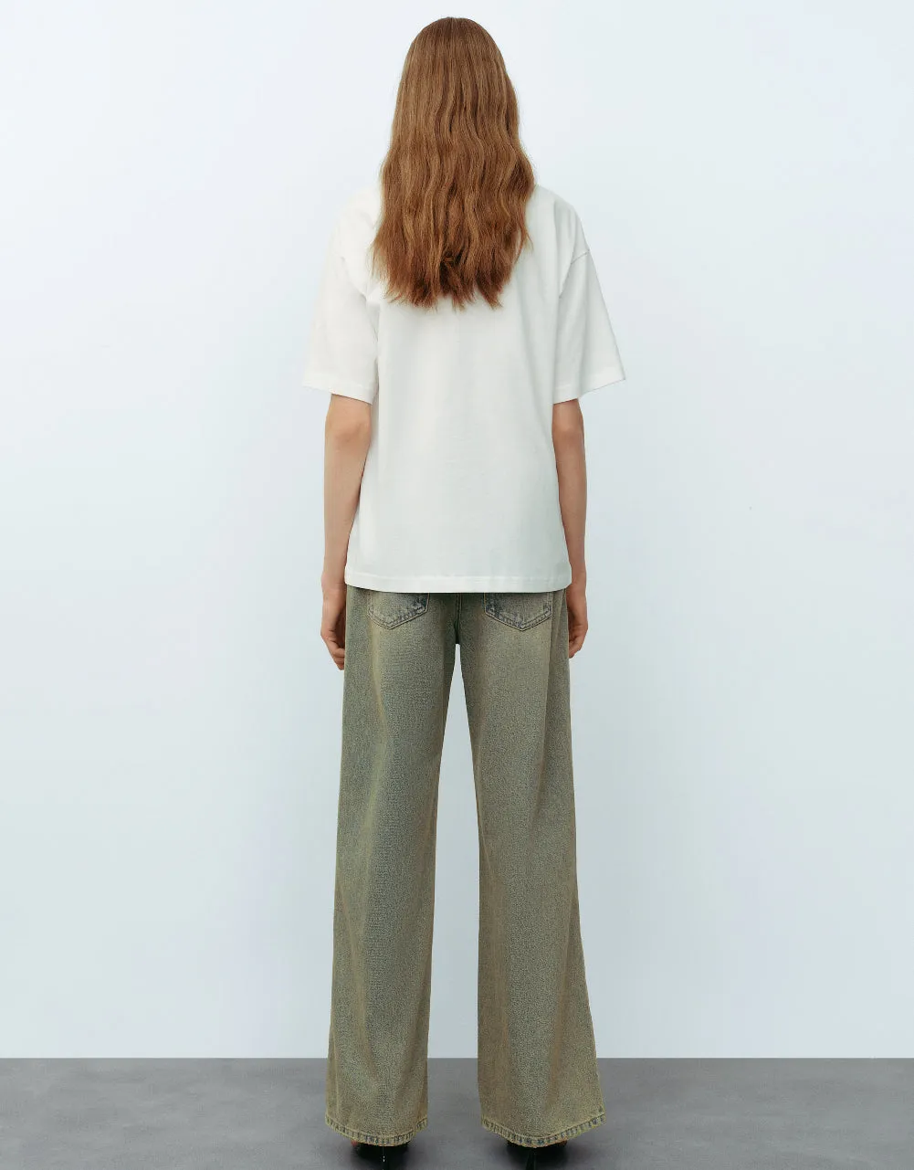 Carambola Printed Crew Neck T-Shirt sold by Urban Revivo product image thumbnail 4