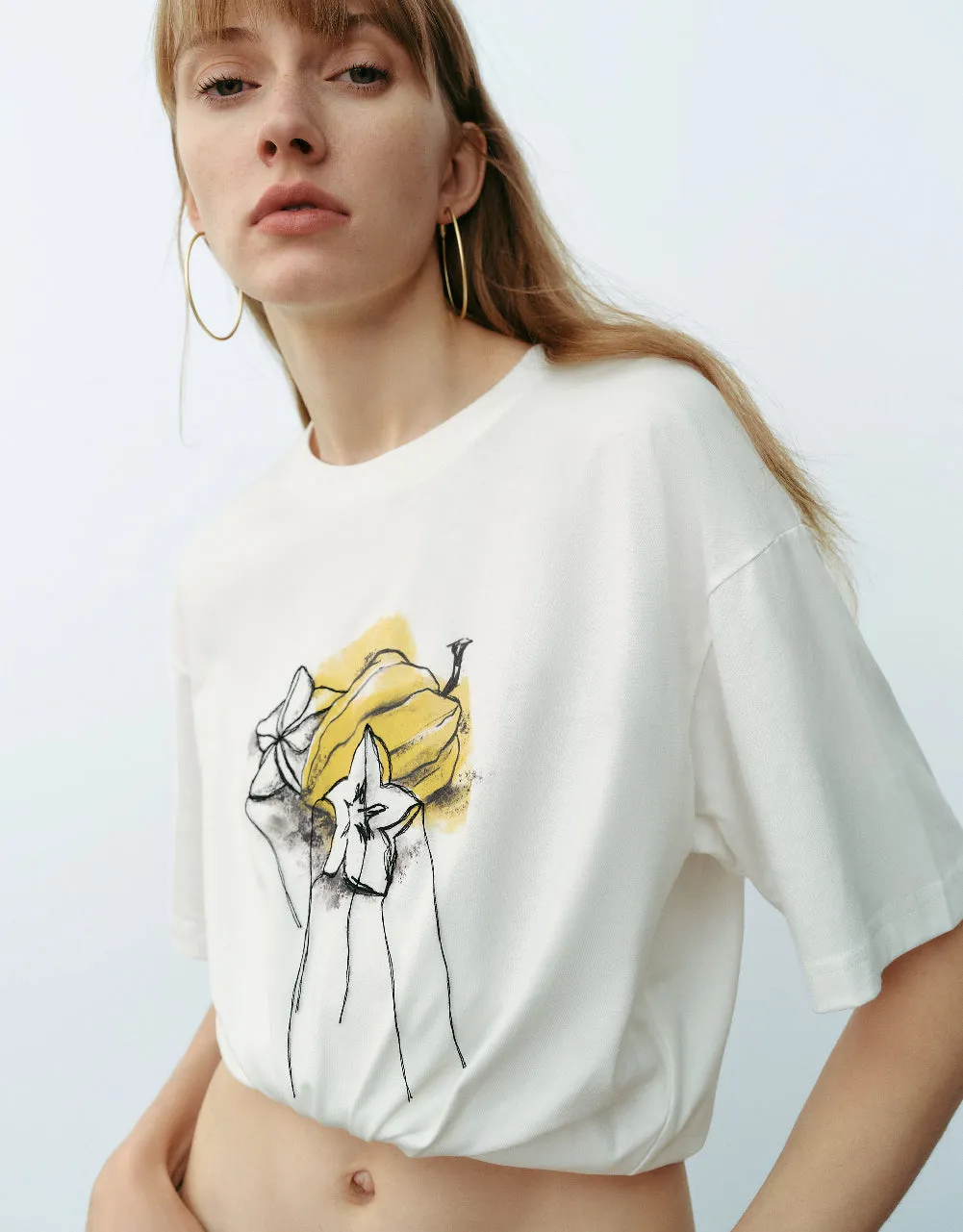 Carambola Printed Crew Neck T-Shirt sold by Urban Revivo product image thumbnail 5