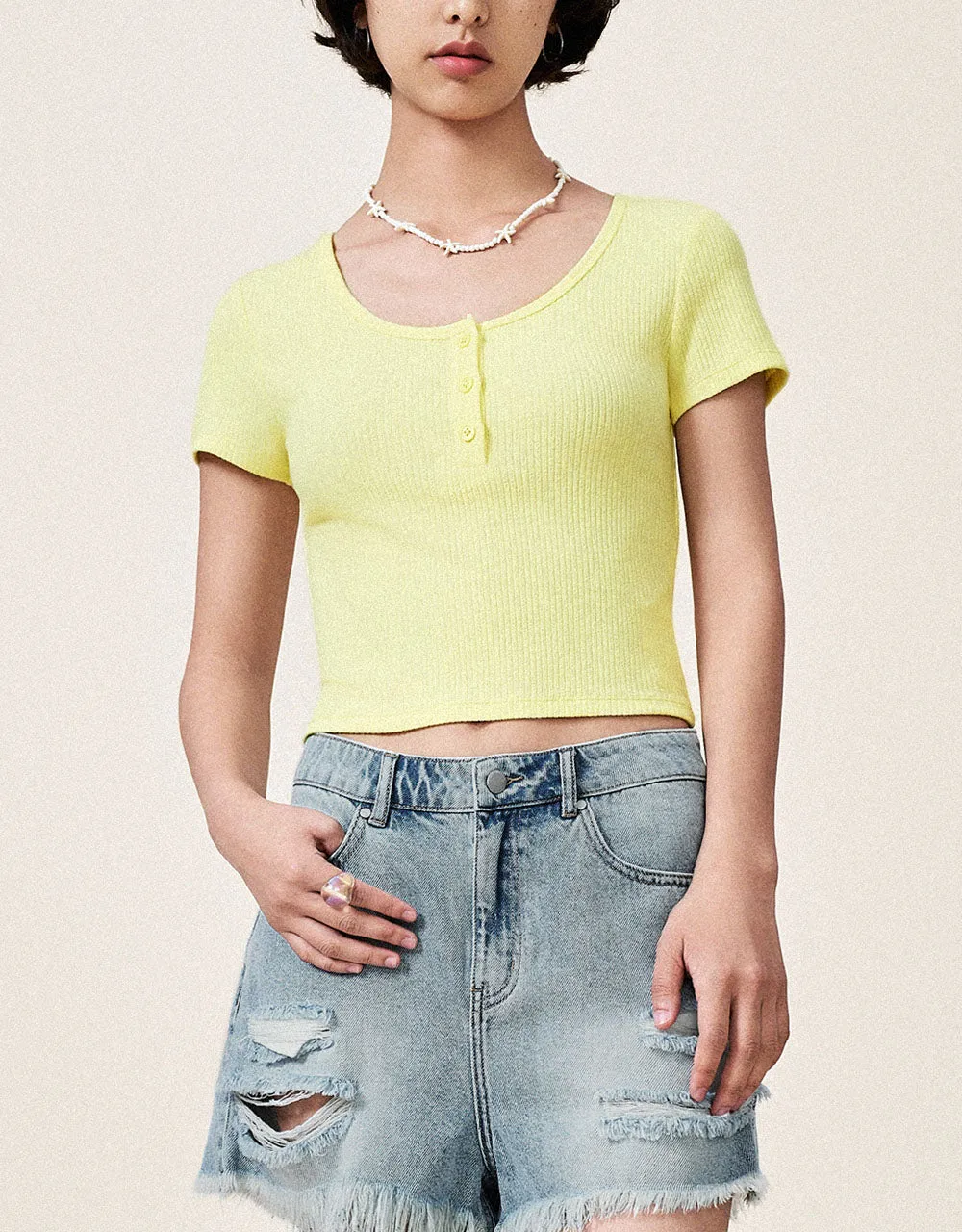 Crew Neck Skinny Knitted T-Shirt sold by Urban Revivo product image thumbnail 2