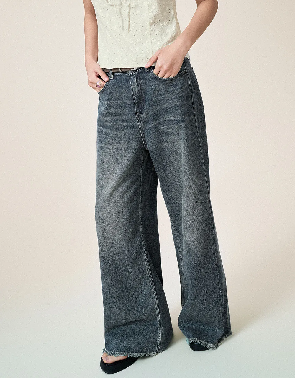 Raw Hem Straight Jeans sold by Urban Revivo product image thumbnail 4