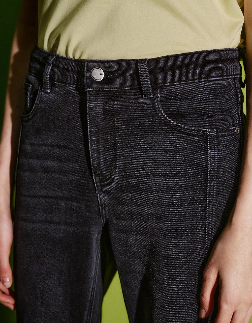 Split Hem Straight Jeans sold by Urban Revivo product image thumbnail 5