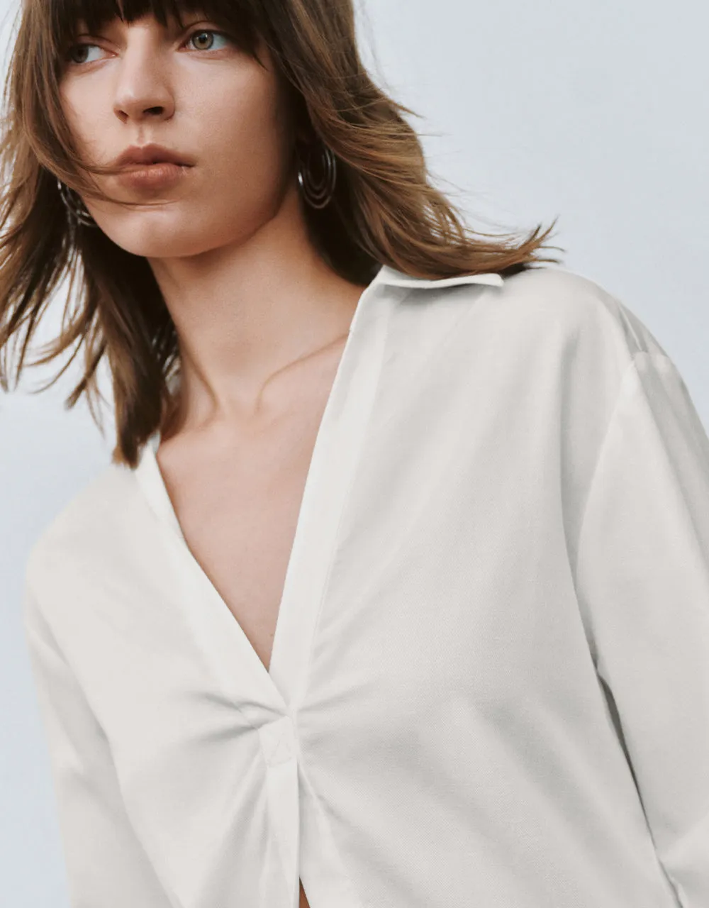 V-Neck Straight Blouse sold by Urban Revivo product image thumbnail 4