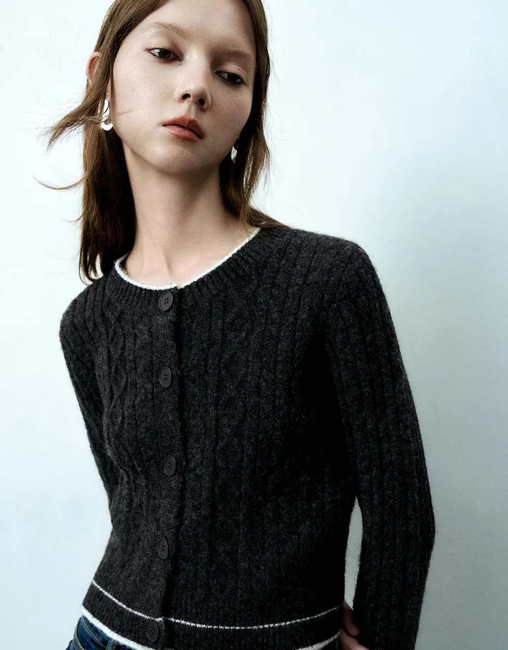 Crew Neck Knitted Cardigan sold by Urban Revivo product image thumbnail 5