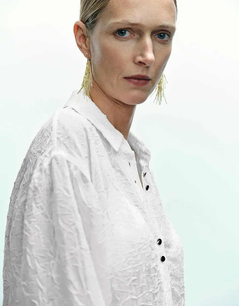 Textured Straight Shirt sold by Urban Revivo product image thumbnail 4