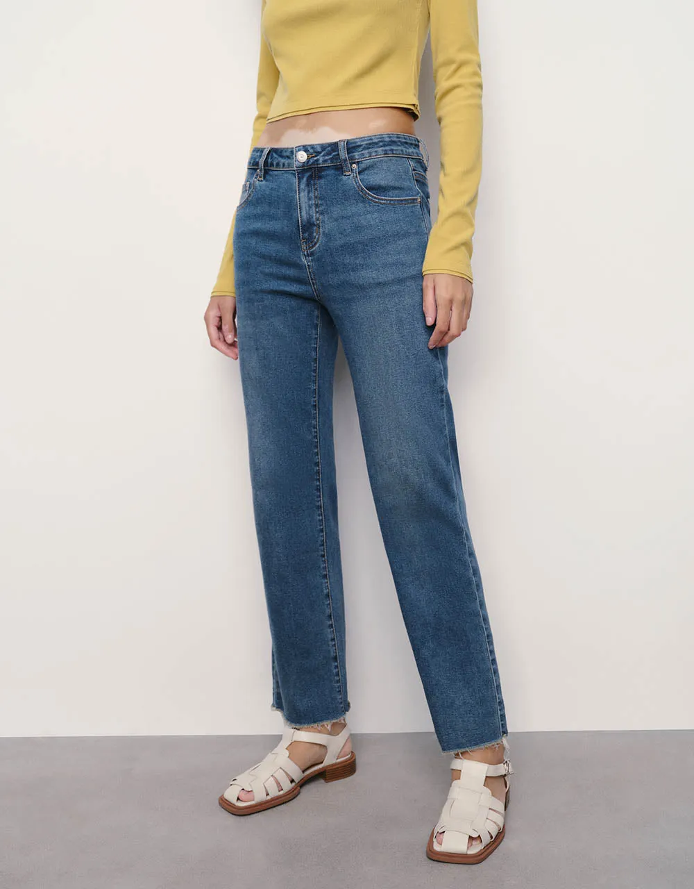 Raw Hem Straight Jeans sold by Urban Revivo product image thumbnail 4