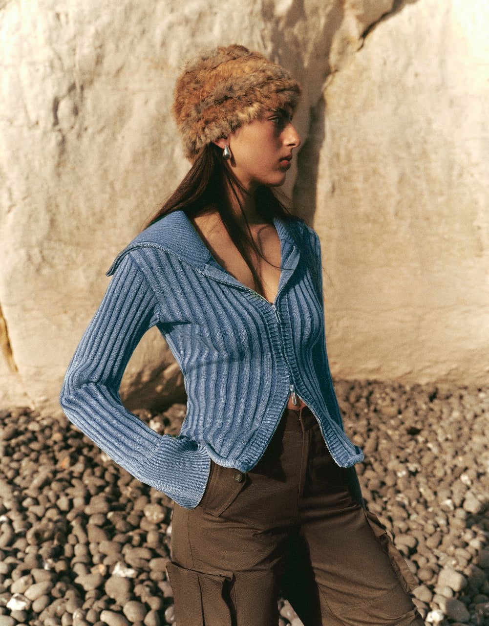 Zipper Front Skinny Knitted Cardigan sold by Urban Revivo product image thumbnail 3