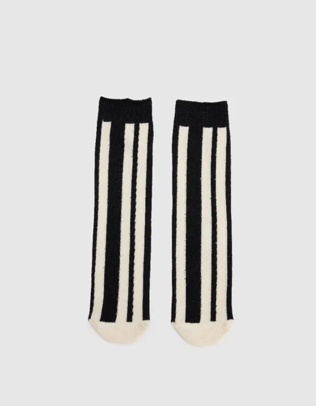 Wave Printed Mid-Length Socks sold by Urban Revivo