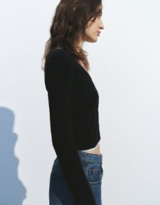 Crew Neck Knitted T-Shirt sold by Urban Revivo