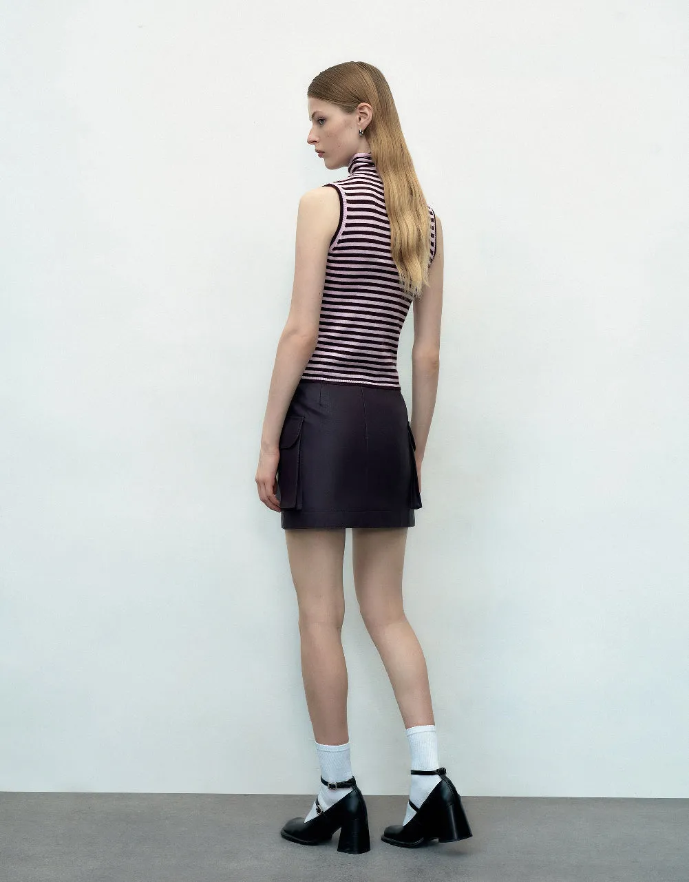 Striped Turtle Neck Knitted Tank Top sold by Urban Revivo product image thumbnail 4