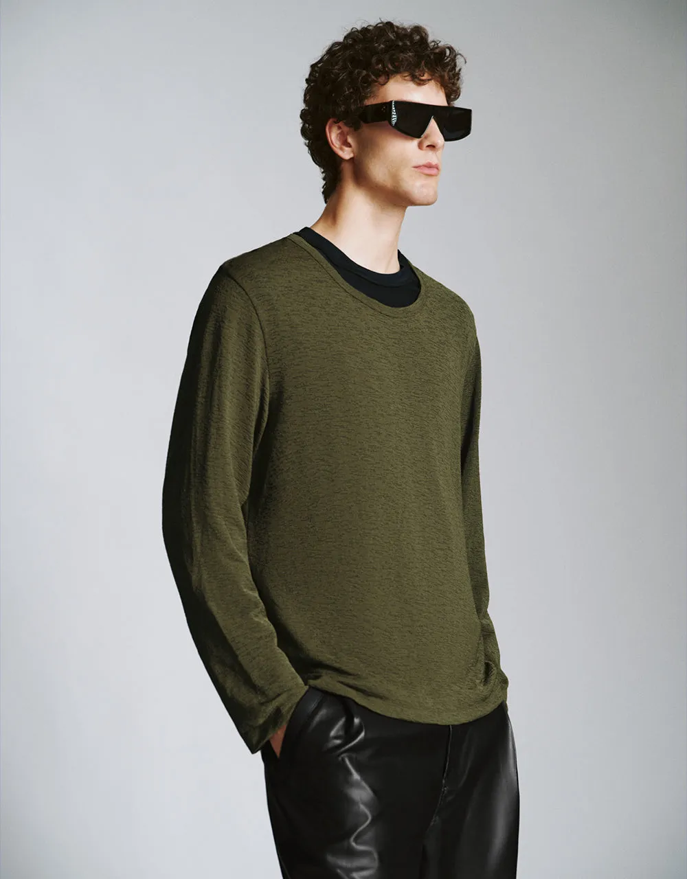 Crew Neck Loose T-Shirt sold by Urban Revivo product image thumbnail 3